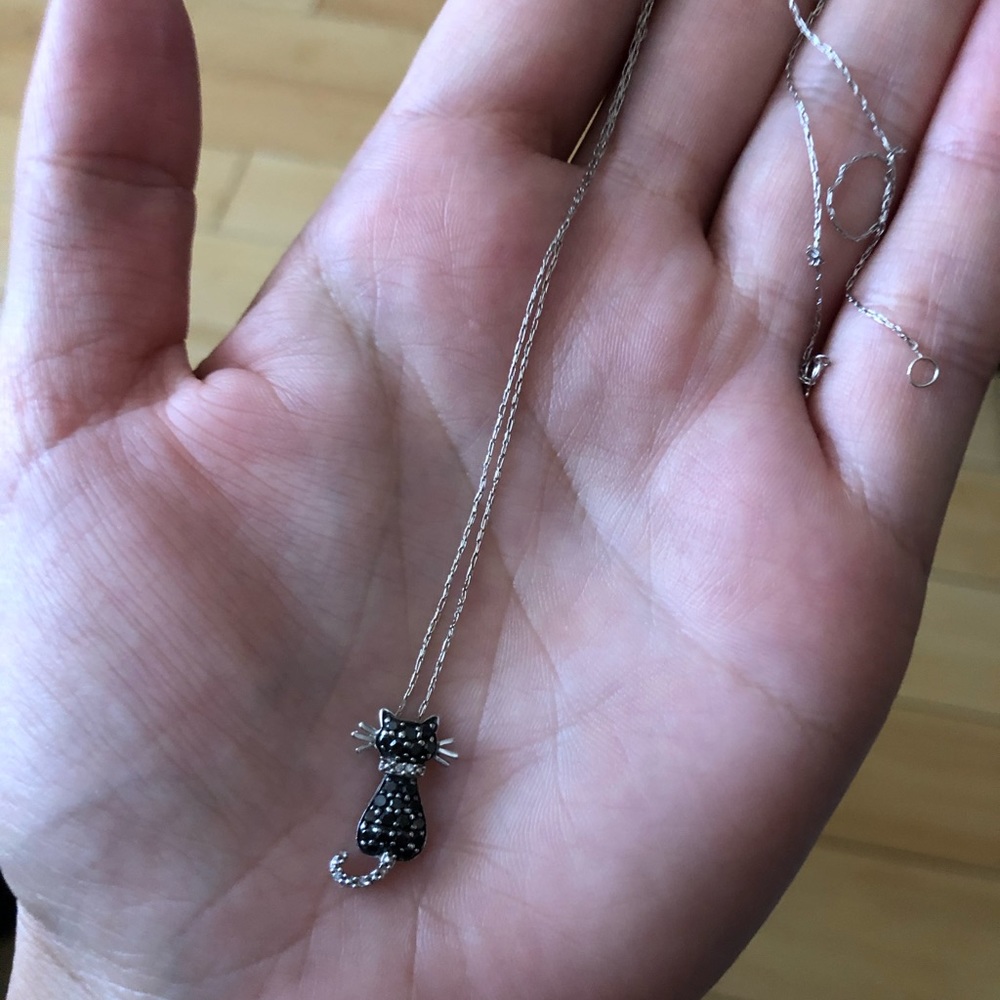 Black cat necklace